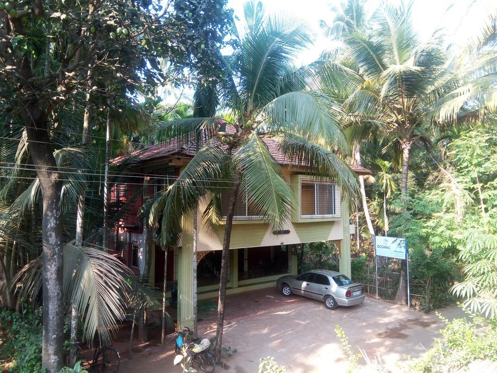 Oceanic Hotel Diveagar Exterior photo